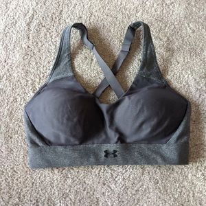 Under armour mid sports bra